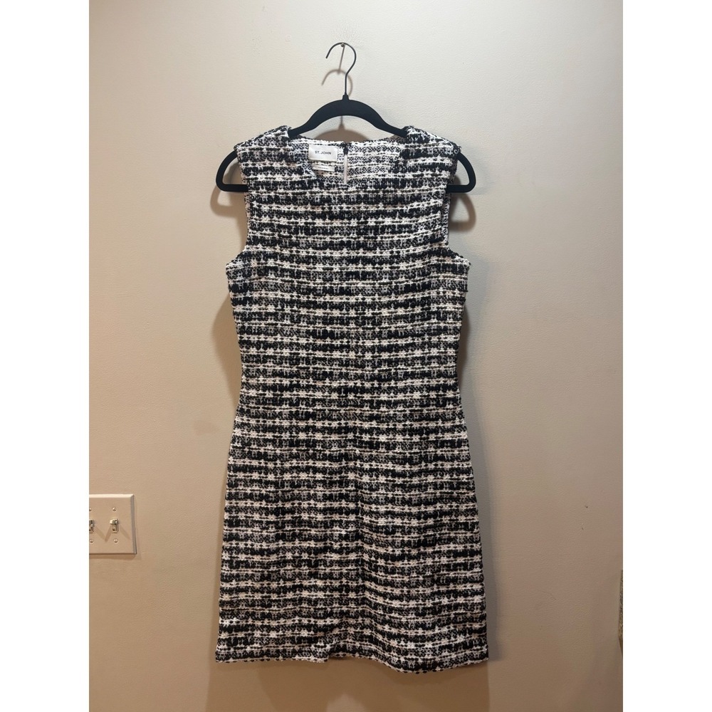 St John Broken Plaid Sleevelessβ Tweed Dress Black White Wool Blend Knee Size: 6